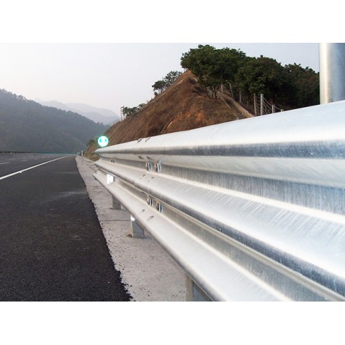 高速公路三波护栏板 三波护栏