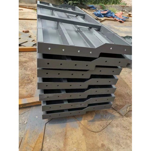 供应混凝土防撞墙钢模板  道路防撞墙钢模板 防撞墙模板