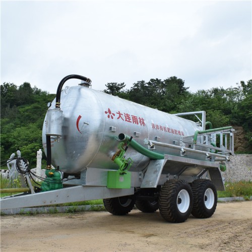 雨林厂家直供自动灌溉施肥机 畜禽粪尿洒肥车