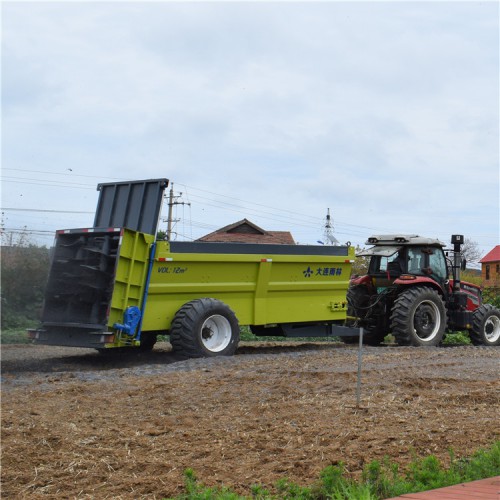雨林发酵粪肥撒肥车 牛羊粪撒粪机