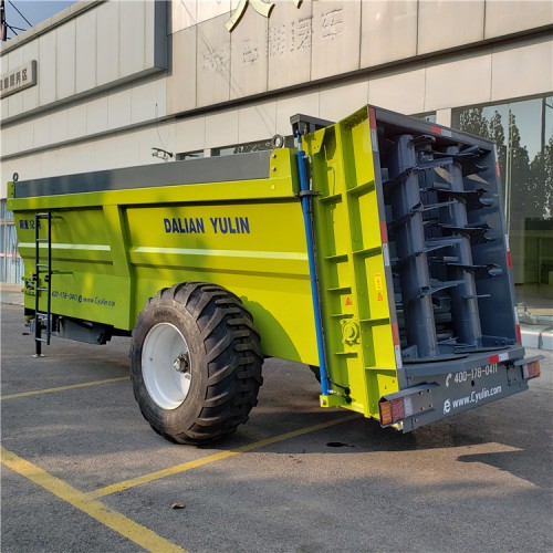 大型拖拉机牵引式2FGH-12撒粪车 扬粪机