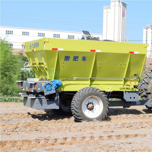 雨林厂家供应鸡粪扬粪机牛粪撒粪车图片