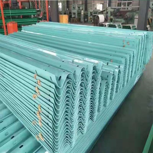 波型护栏板  波形护栏厂家 高速路波形护栏板