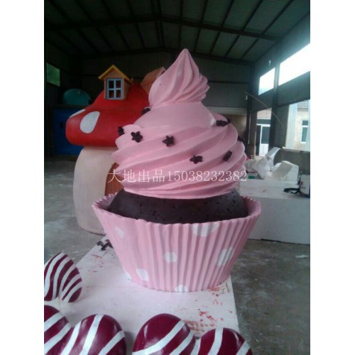 玻璃钢雕塑  卡通雕塑 商场美陈  泡沫雕塑 IP人物雕塑