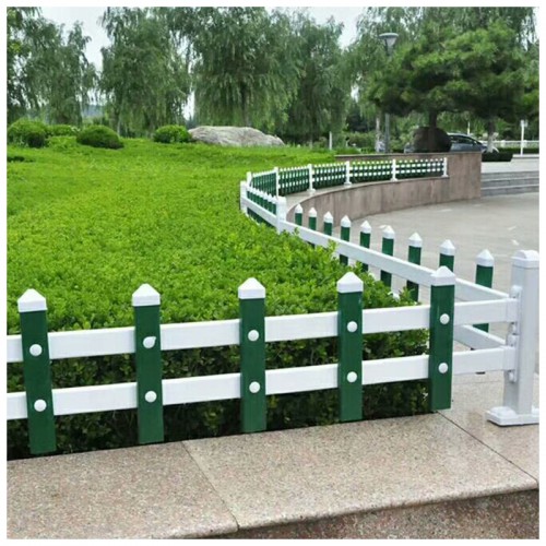 PVC草坪护栏 绿化带塑料护栏 草坪围栏护栏