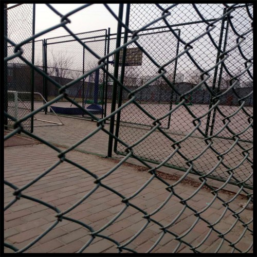 网球场场地围网 体育场围网多少钱一米