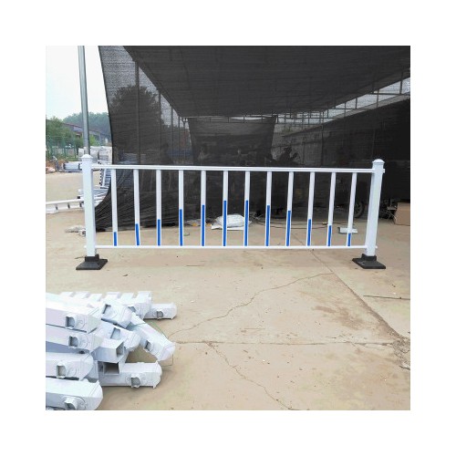 市政道路护栏 道路中央隔离栏 市政护栏厂