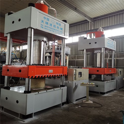 厂家供应 三通弯头管件成型液压机