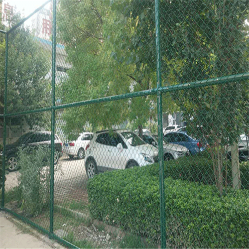 篮球场围网