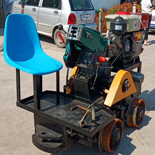 矿用1吨柴油机车 小型轨道柴油牵引车