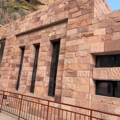 红色蘑菇石生产厂家 红砂岩外墙蘑菇石价格