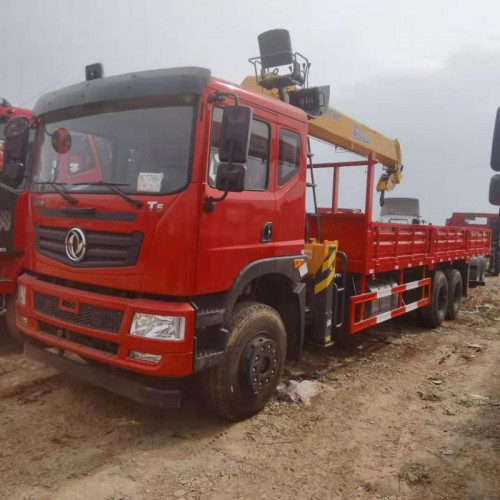 随车吊 12吨随车吊