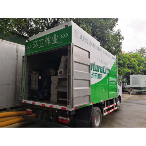 环保吸粪车