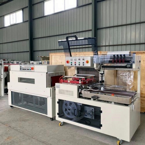 全自动热收缩包装机 快递专用包装机