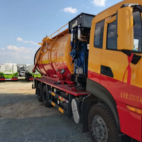 厂家直销22方东风天龙吸污车 抽泥浆车 下水道疏通车