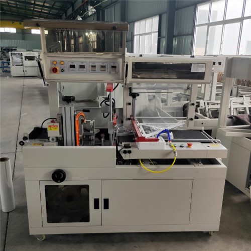 爬爬垫包膜机 边封式热收缩包装机 厂家直销