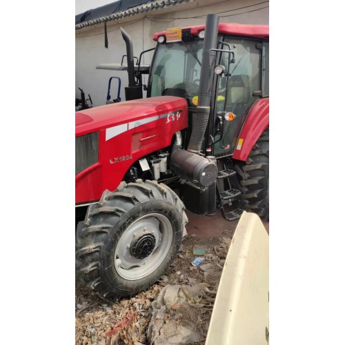 东方红1804大型农用四轮拖拉机 大马力品牌拖拉机 现货