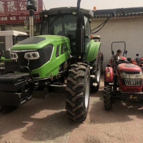 华夏1804大马力拖拉机 大型四驱六缸耕地机 直补价