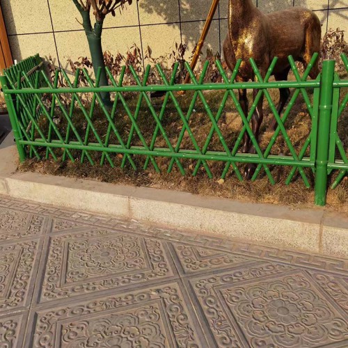 小区绿化仿竹护栏