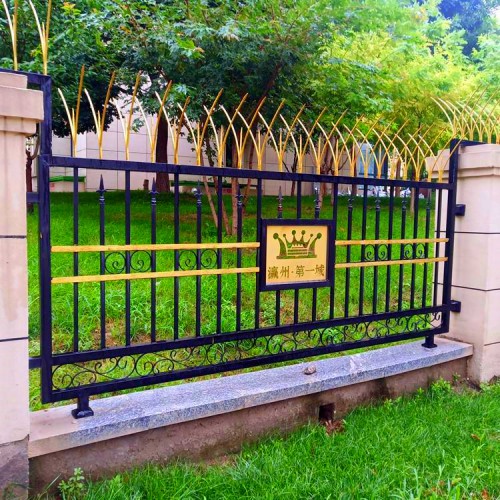 围墙铁艺护栏 院墙铁艺护栏 铁围墙栅栏 围墙铁栏杆
