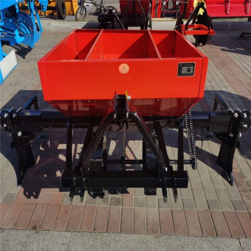 施肥机 拖拉机带开沟施肥机 施肥机械