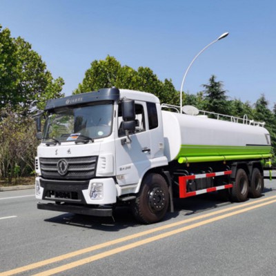 东风D17后八轮绿化喷洒车 18方洒水车 洒水车