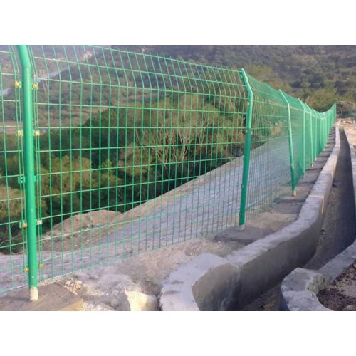 围栏网 果园圈地围栏网厂家