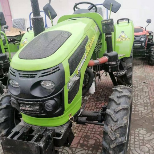 厂家直供全新萨丁604农用四轮拖拉机 四驱多功能耕地机