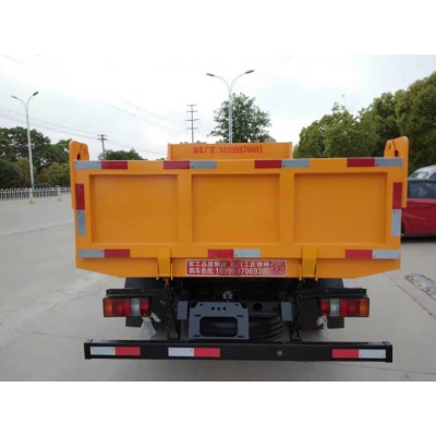 江铃双排座翻斗车