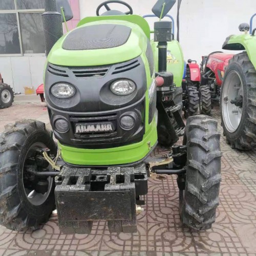 全新萨丁604农用四轮拖拉机 强压多路阀 高性价比