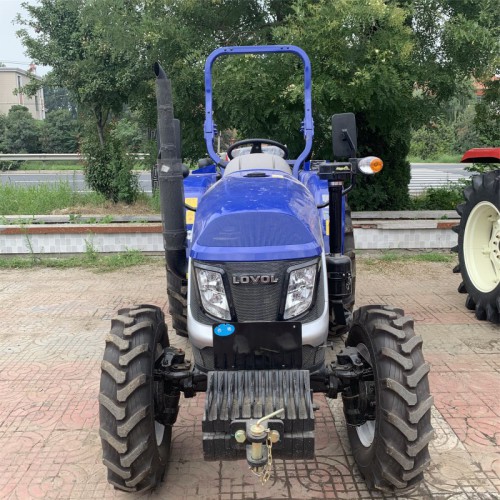雷沃504农用四轮拖拉机 四驱多用途耕地机 质保一年