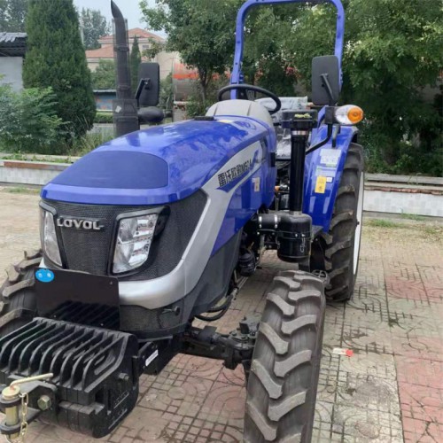 厂家直销雷沃504农用拖拉机 四驱四轮多用途旋耕开荒拖拉机