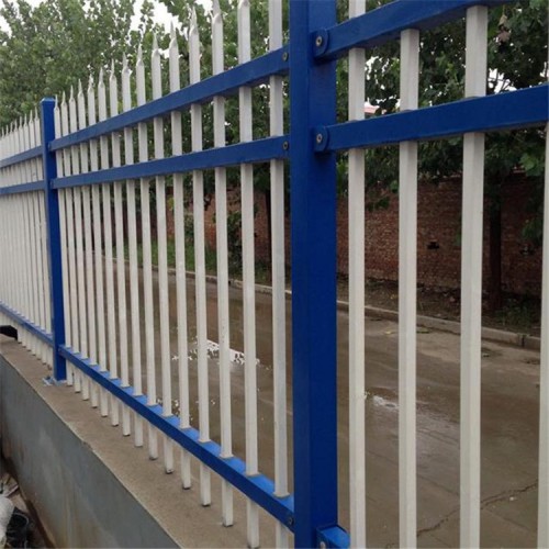 厂房围墙护栏锌钢护栏防护栏现货供应围墙锌钢护栏