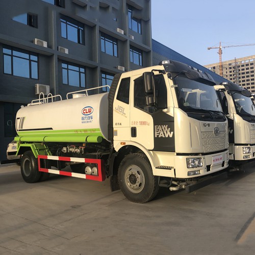 解放洒水车 12方公路拉水车 工程洒水降尘车