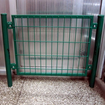 养殖场护栏网 养殖围栏网 生态园防护网 烨德厂家