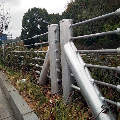 热镀锌缆索护栏 国标缆索护栏 公路钢索护栏网