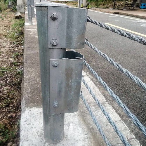 公路缆索护栏