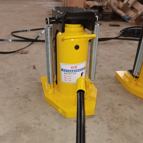 爪式千斤顶 一体成型爪式千斤顶 牢固耐压千斤顶