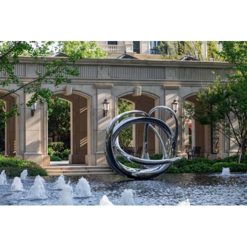 不锈钢雕塑制作工艺方法以及使用优势