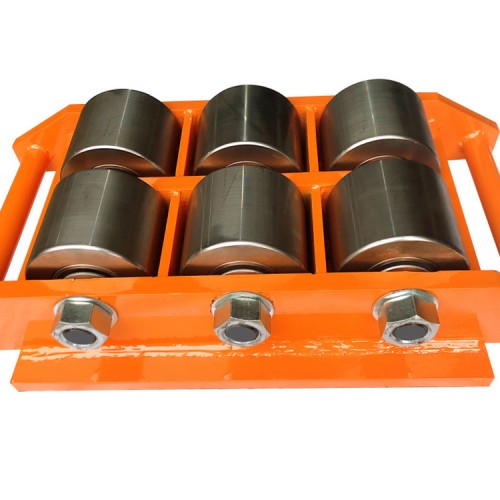 直行坦克车 直行搬运小坦克 直行坦克车供应商