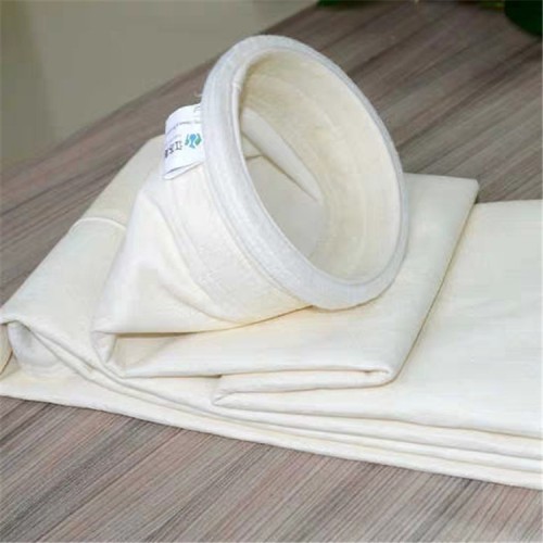 除尘布袋 涤纶针刺毡覆膜布袋 耐高温布袋