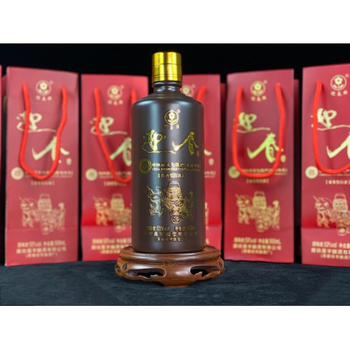 佳节酱香白酒   53°非遗迎春