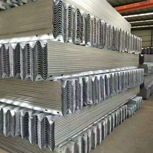 波形护栏，喷塑波形护栏，热镀锌波形护栏