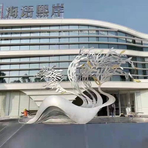园林广场不锈钢雕塑图片