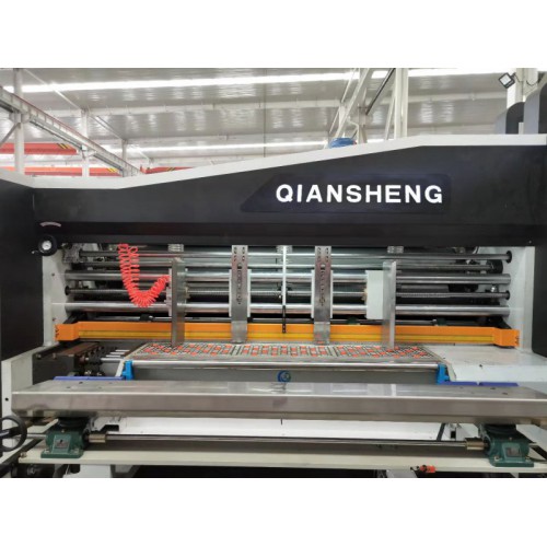 仟晟-高速四色水墨印刷免版模切机