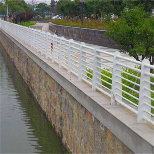 栈道护栏厂家 灯光栏杆 防撞栏杆厂家