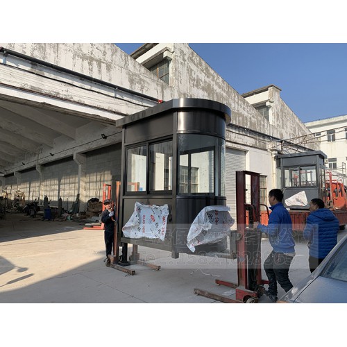 上海保胤移动厕所厂家 治安岗亭 门卫岗亭批发