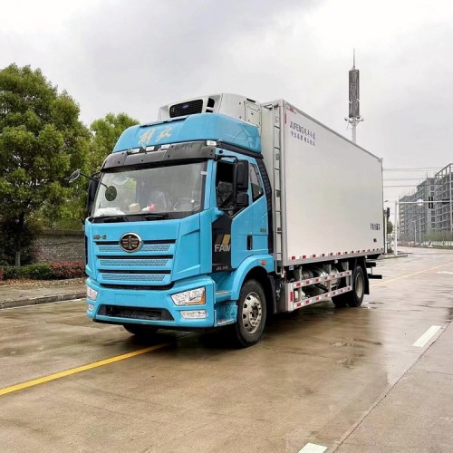 6米8冷藏车报价 解放6.8米冷藏车 解放J6L冷藏车