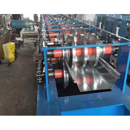 角驰压瓦机 U型槽机 营发冷弯机械