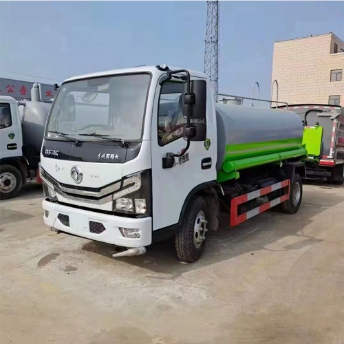 国六洒水车 东风5立方 8立方 10方园林绿化洒水车